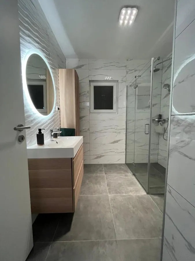 Apartment Glamorous Getaway Zadar 0*,